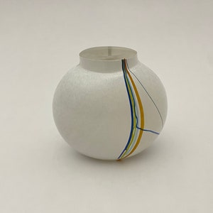 Bertil VALLIEN &quot;Rainbow&quot; Series small glass vase.  KOSTA BODA