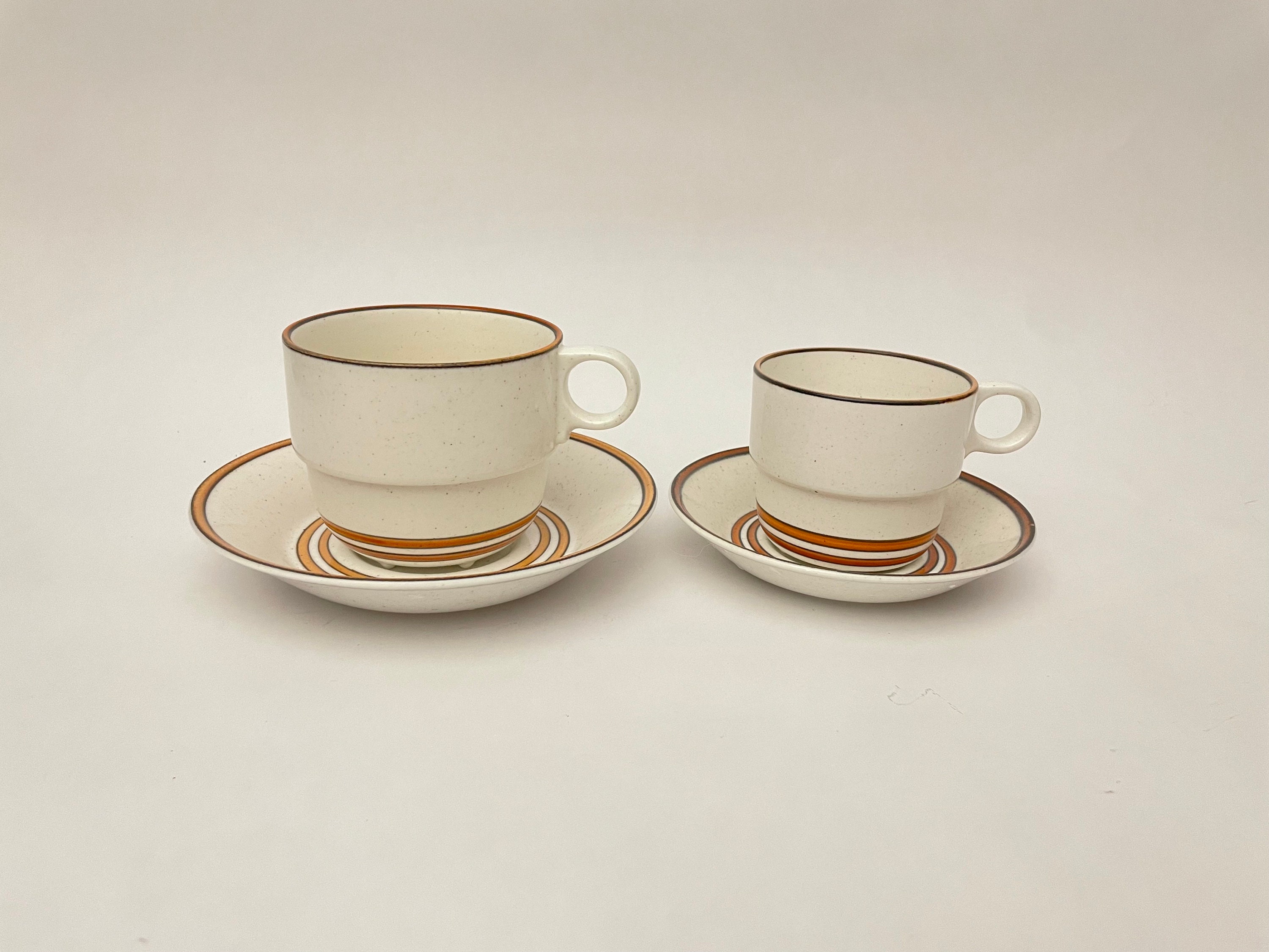 GUSTAVSBERG. Coffee & Tea Cups and Saucers STIG LINDBERG