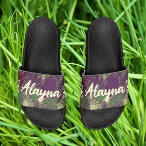 Youth slides hotsell shoes