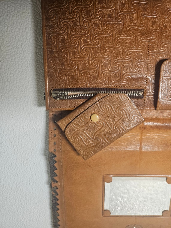 Vintage Egyptian design leather handbag. - image 4