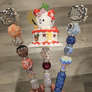 Hello Kitty - Canetas de contas extravagantes