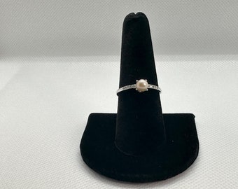 Sterling silver ring