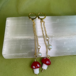 Claw Clip Chain Mushrooms