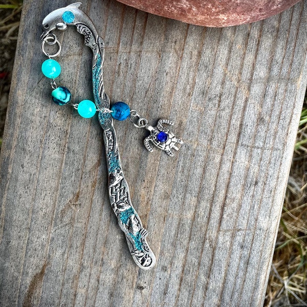 Bookmark. Silver decorated/blue. Sea lovers! Turtle pendant ~Island Collection
