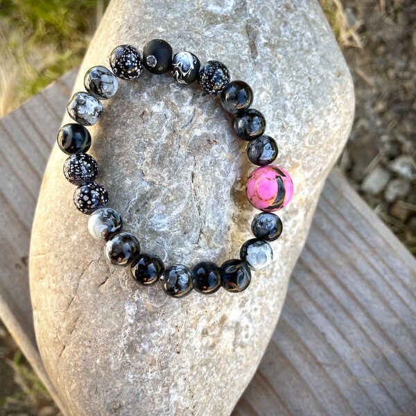 Kid’s bracelet. Black splattered, DIY beads blended with natural pink stone pendant ~Island Collection~ Beaded Bracelet