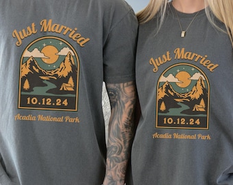 Just Married National Park Shirts, Personalized Hiking Couples T-shirts, Mountain Elopement Honeymoon Matching Shirts Road Trip Wedding Date