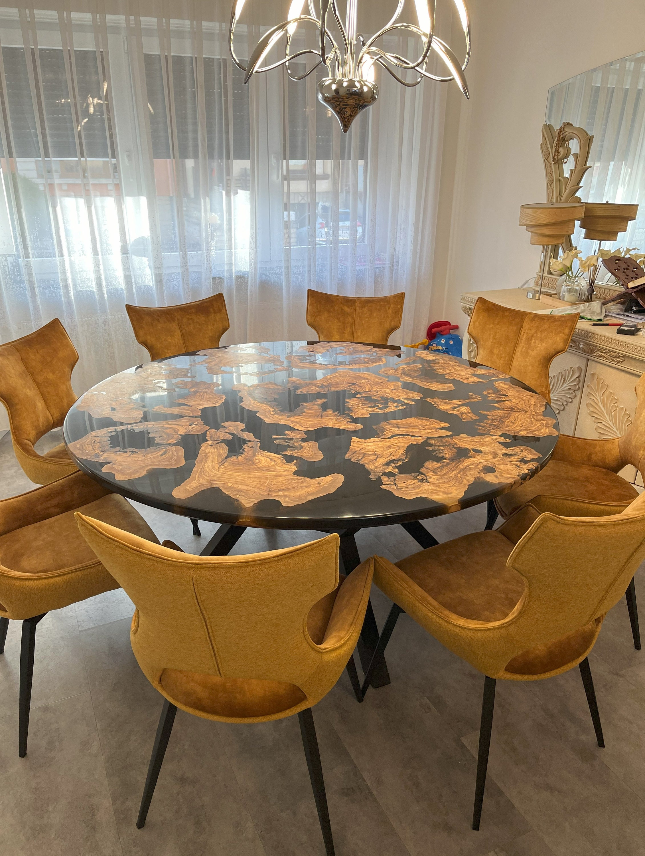 Epoxy Round Dining Table, Olive Wood and Smoky Black Resin Combination ...
