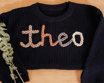 Custom name sweater, personalized gift, hand embroidered, babyshower, baby announcement, kids birthday present, baby gift, name announcement