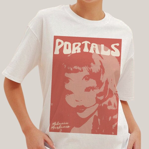 Portals Organic Cotton Tee | Pop Art Melanie Martinez T-Shirt | Comfy Unisex T-Shirt | Eco, Vegan, Premium | Gift for Her / Unisex