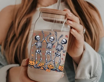 Gobelet squelette dansant Tasse à café en verre avec couvercle et paille Tasse à café d'automne Cadeau de saison d'automne Tasse à café glacé au design fantasmagorique Tasse en verre de 16 oz