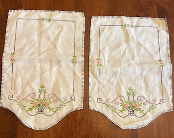 Set of Two Matching Off-White Table Toppers with Hand Embroidered Floral and Blanket Stitch Edging | 9" x 13"