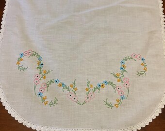 White Cotton Table Runner with Hand Embroidered Flowers and Hand Crocheted Lace Edging | 17" x 39.5"
