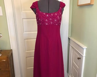 Jaren 90 fuchsiaroze crêpe formele galajurk met Empire taille en ruches op de schouders van Papell Boutique Evening | Maat Small