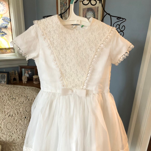 50s Claire Schwartz Original White Sheer Organdy and Lace Short Sleeved Tea Party Dress | Girl's Size 8-10