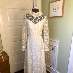 70s Ivory Lace Bridal Gown or Prom Dress with Ruffled Collar, Sheer Long Sleeves | Size Medium
