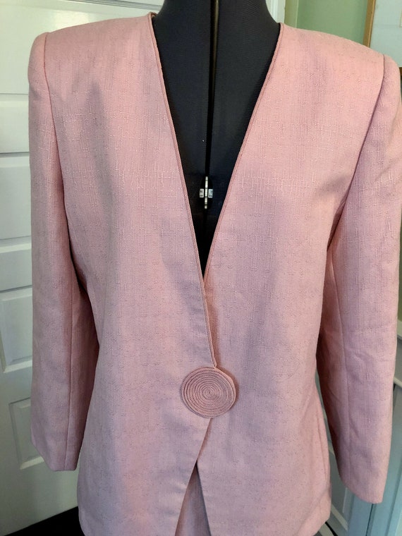 80s Rose Textured Suit Set with Long Sleeved Deep… - image 3