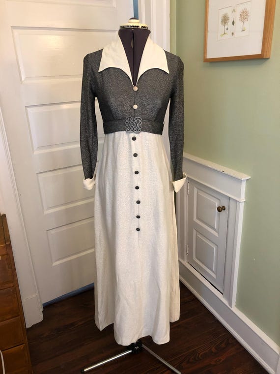 70s White and Black Metallic Knit Long Sleeved Empire Waist Formal Dress  With Belt and Covered Buttons | Size Small - Etsy