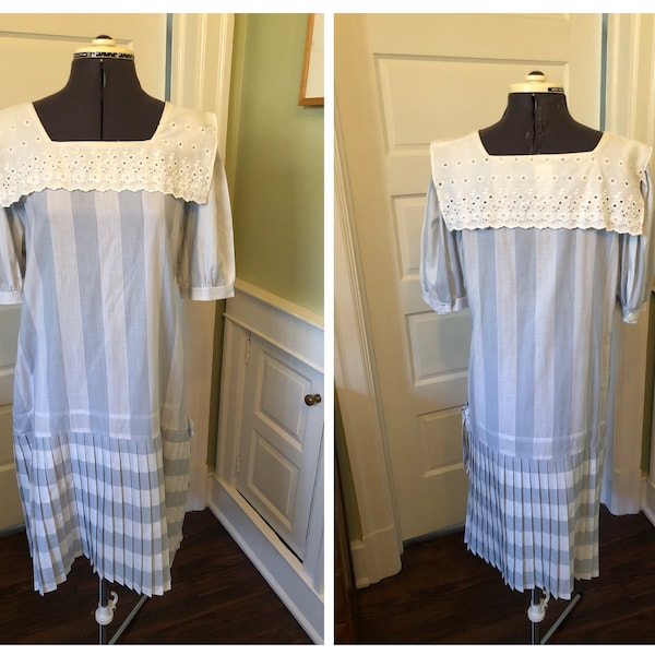 70s Does 20s Blue and White Striped Flapper Dress w/ Square Eyelet Collar, Half Sleeves and Pleated Skirt by Miss Oops California | Size L