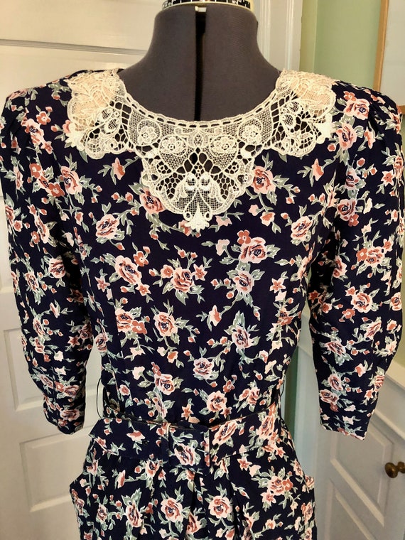 80s Navy and Peach Floral Rayon 3/4 Sleeve Dress … - image 3