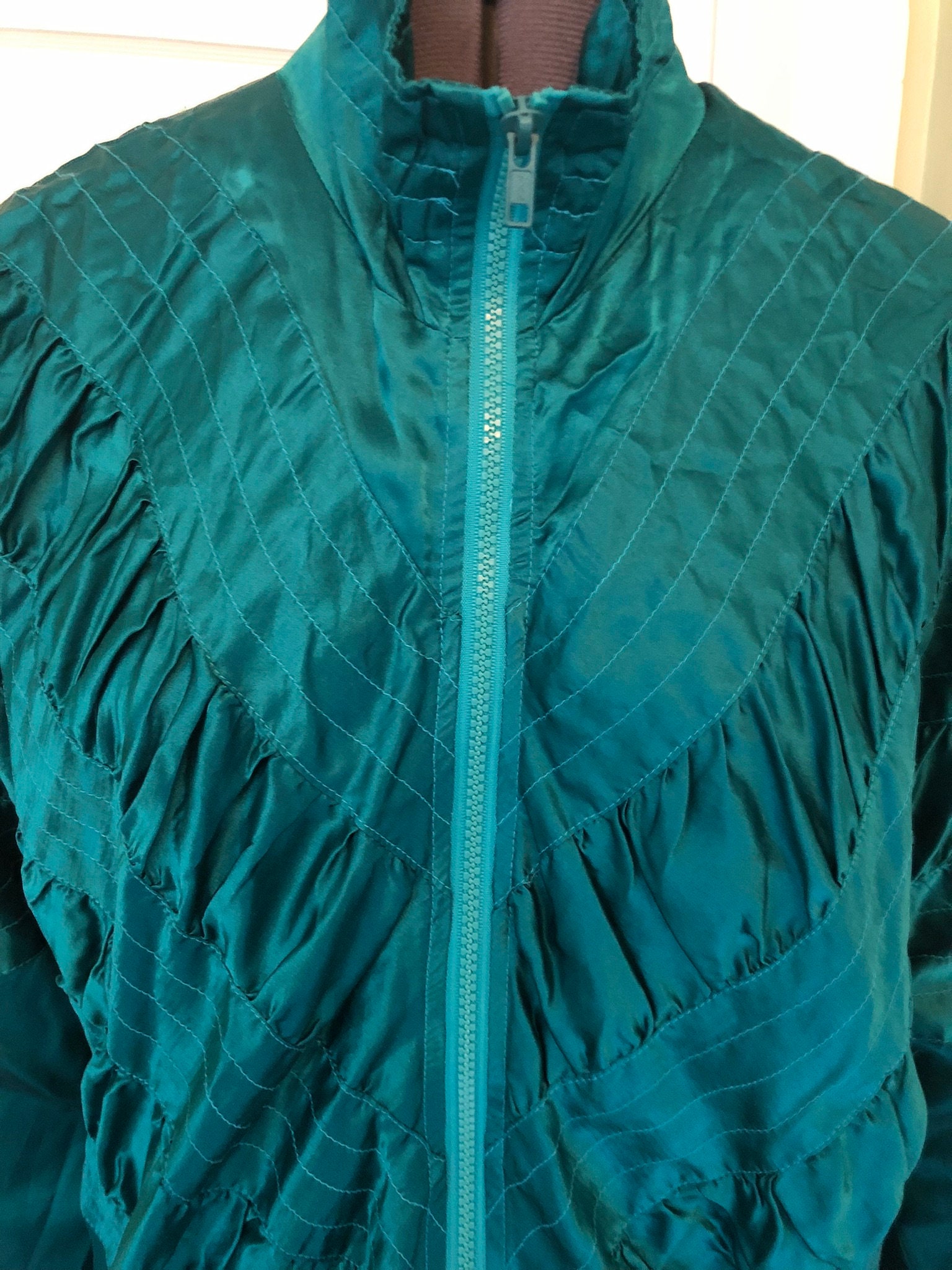80s Emerald Green Silk Oversized Zipper Jacket With Gathered and