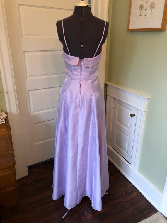 90s Shimmery Lavender Sleeveless Prom Dress or Fo… - image 5
