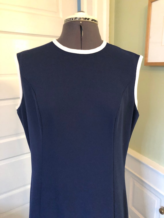 70s Navy Polyester Knit Sleeveless Dress with Dro… - image 3