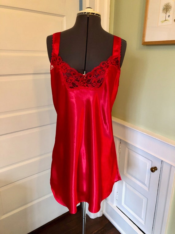 90s Red Satin Sleeveless Chemise with Shoulder St… - image 1