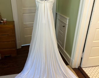 White Knit Cap Sleeve Empire Waist Bridal Gown Wedding Dress with Pleated Skirt, Train and Lace Applique | Size Medium