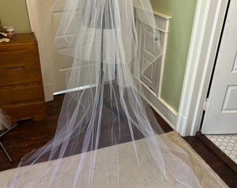 50s Priscilla of Boston White Tulle Cathedral Length Bridal Veil with Fingertip Layer and Rounded Ivory Headpiece with Lace Applique