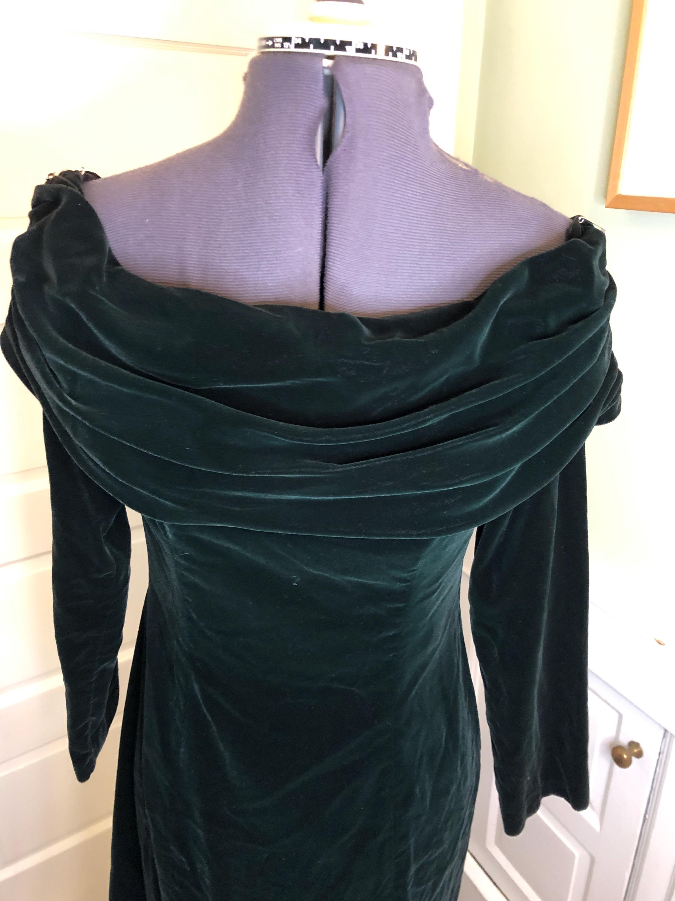 alice olivia green sequin dress Vince Camuto Womens Velvet Special Occasion Mini Dress VC1M2432 Hunter –  Biggybargains main image 1
