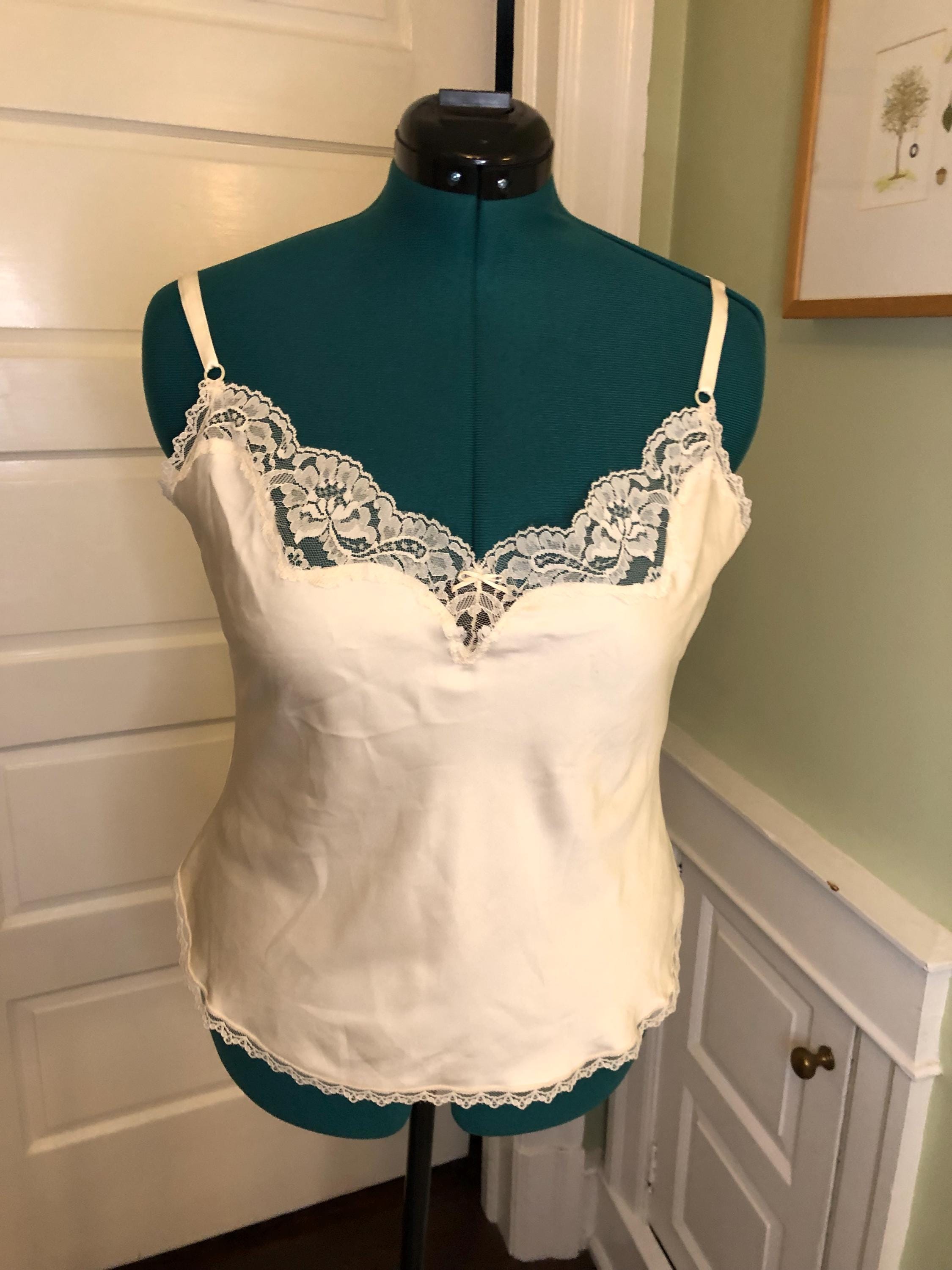 Scallop Camisole - Etsy
