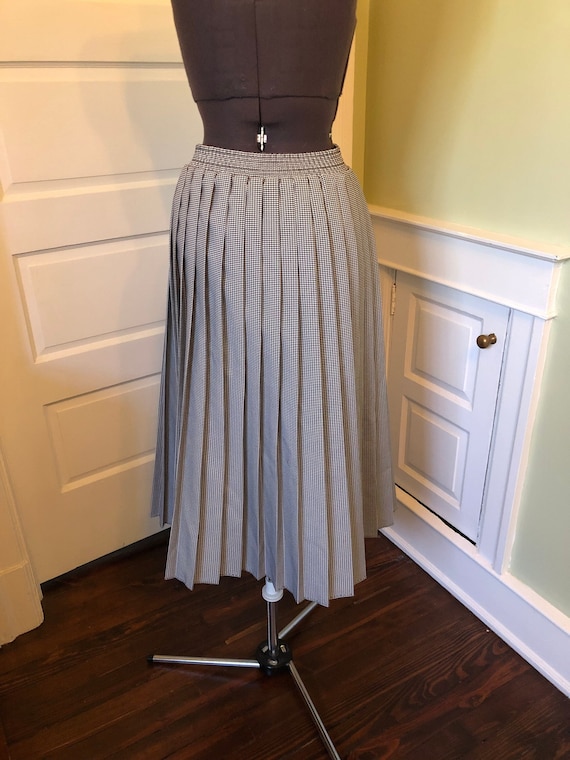 80s Carriage Court Black and White Check Permanent Pleated Skirt with Elastic Waistband Size Large