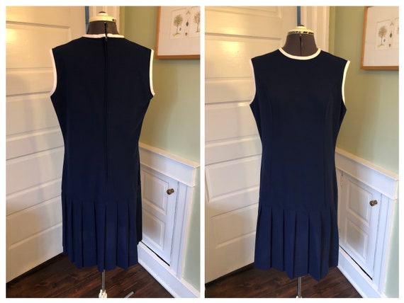 70s Navy Polyester Knit Sleeveless Dress with Dro… - image 1