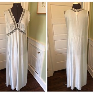 70s Pale sage Green V-Neck Sleeveless Long Satin Nightgown with Empire Waist by Barbizon | Size Large