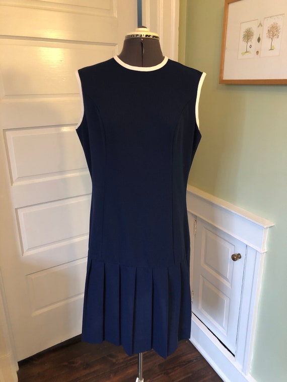 70s Navy Polyester Knit Sleeveless Dress with Dro… - image 2