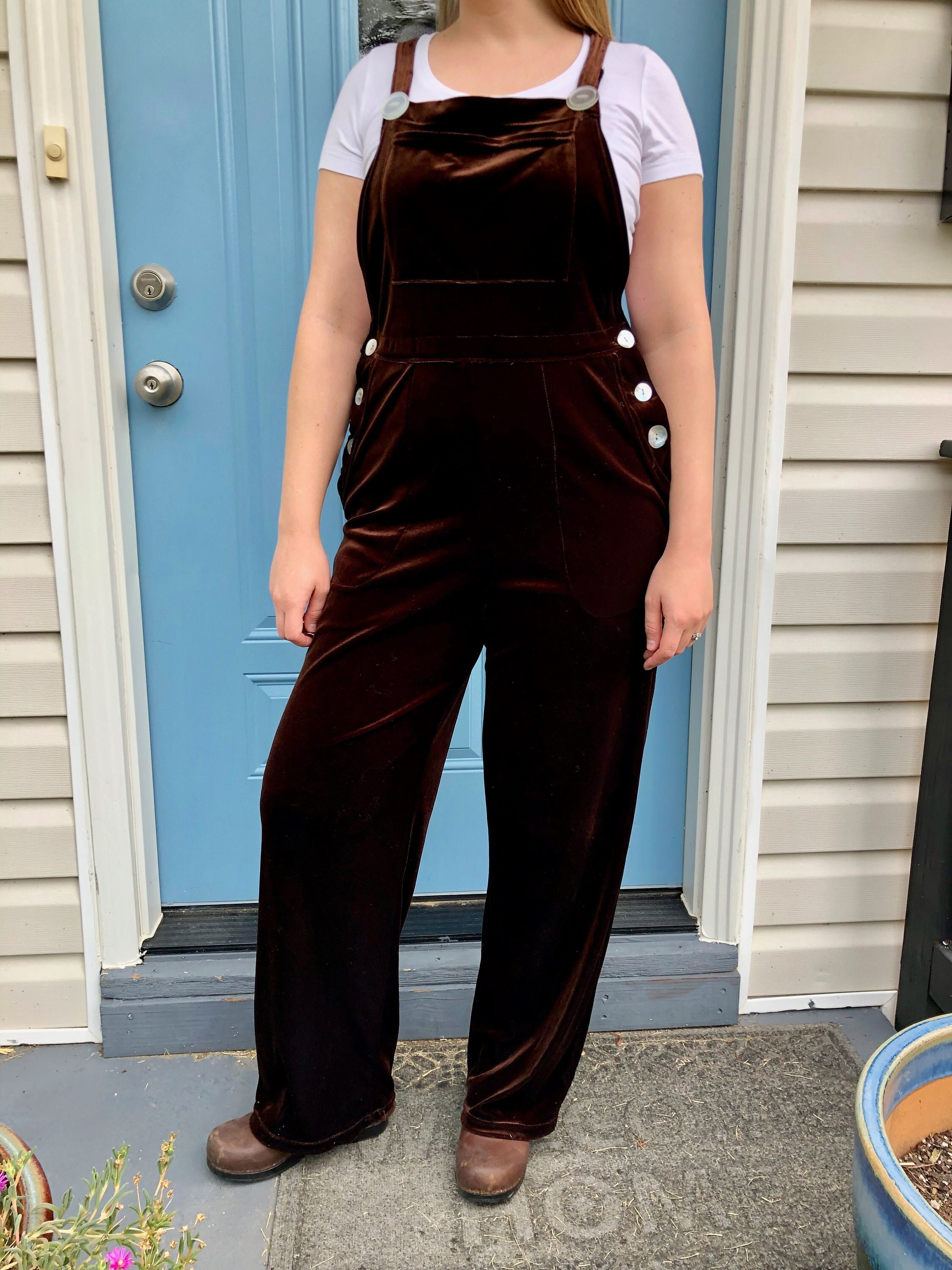 90s Brown Stretch Velvet Overalls with Shell Buttons and Pockets by  California Concepts Size Medium