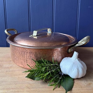 Vintage Copper Pan, with Lid and Brass Handles – Rustic Kitchen Décor/Farmhouse Cookware