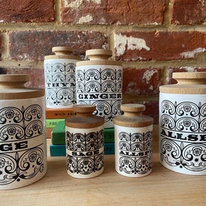 Hornsea Pottery vintage white scroll pattern spice/herb jars with wooden lids