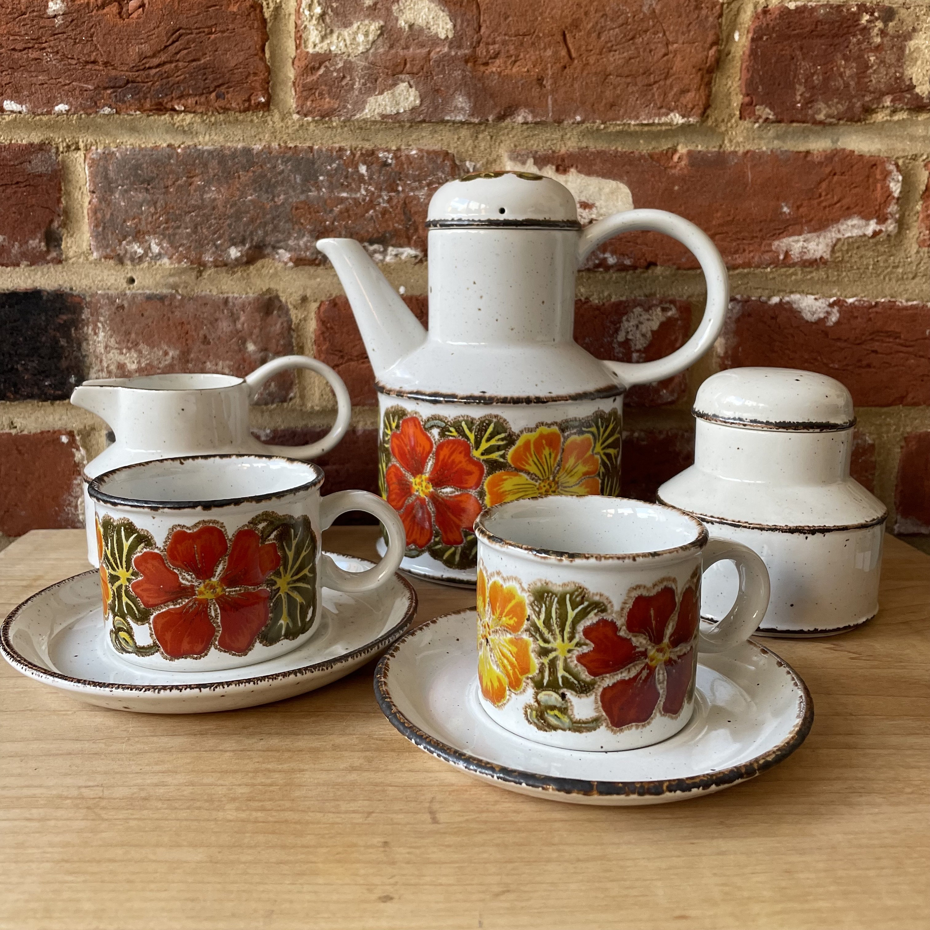 Vintage 1970s Midwinter Pottery Stonehenge 'nasturtium