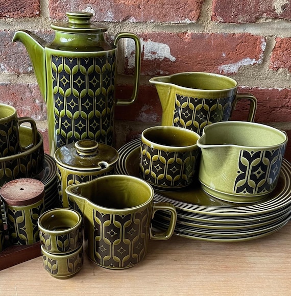 Hornsea Vintage Green Heirloom Tableware - Cups/saucers, Jugs