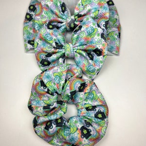 St. Patrick’s Day YeeHaw treasure •Hand Tied Bows and Sewn Scrunchies• Nylon headband, Headwrap, Piggies, or Alligator Clip
