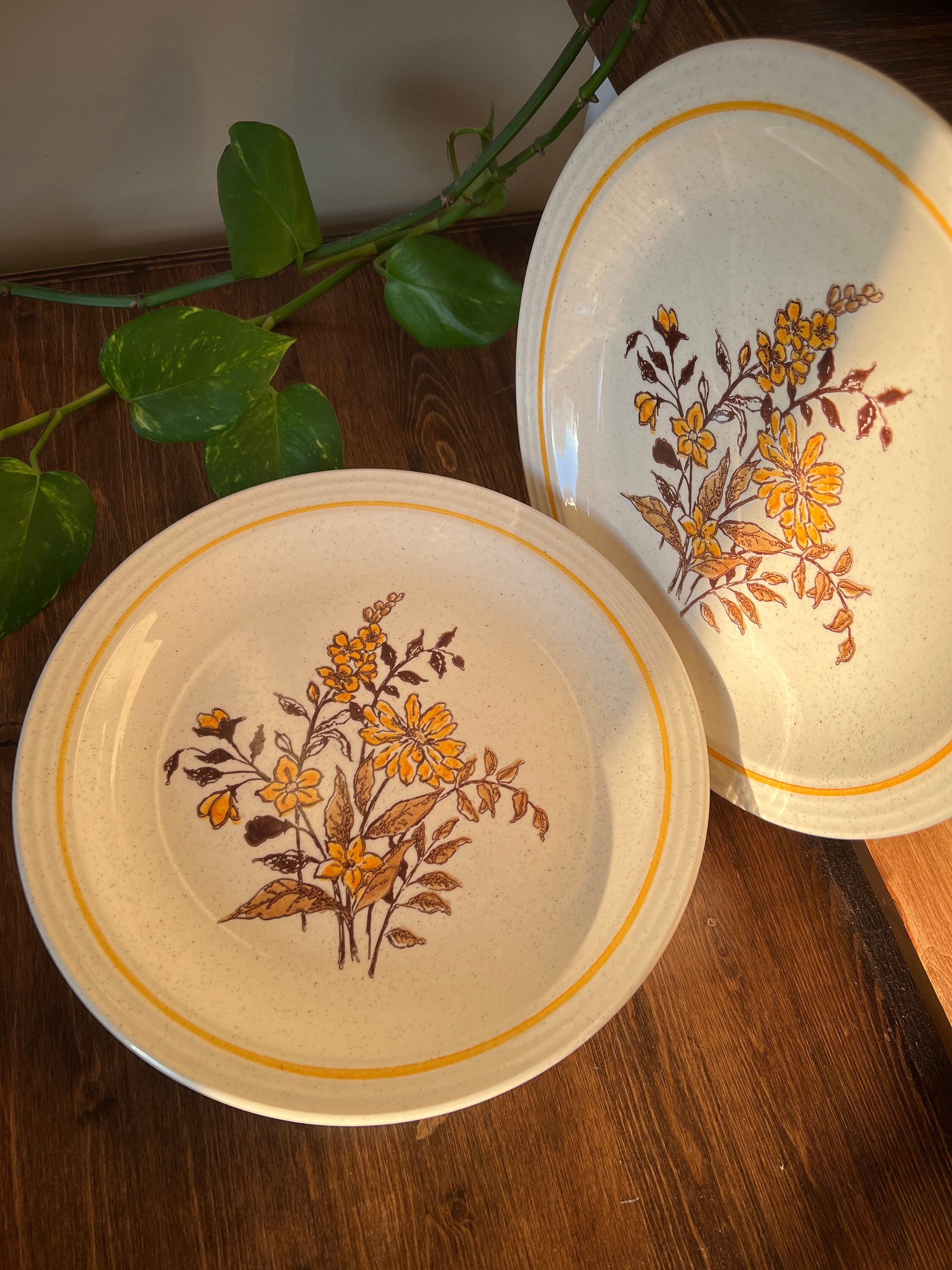 Vintage Stoneware Floral Plates || 1970s || MCM || Mid Century || Floral || Yellow