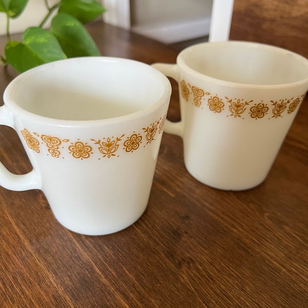 Vintage Pyrex Mug || Diagonal Handle Coffee Cup ||  Pyrex 1410 || Gold Butterfly || Milk Glass || Corning || Mid Century || 1972