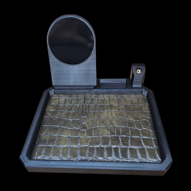 EDC Nightstand Organizer: Wireless Charger, Handgun Display, Leather Valet Tray imagem 14
