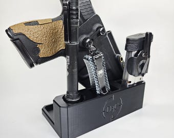 Handgun EDC Bore Stand and Magazine Tray Nightstand Pistol Storage Organizer