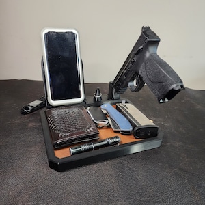 With ring storage insert