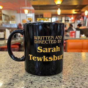 Taza personalizada estilo Tarantino para cinéfilos: regalo para directores de cine