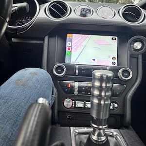 Billet mustang shift knob, fits Mustang s550 Retains factory lockout.