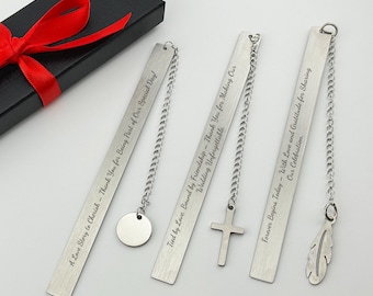 Personalised Metal Silver Bookmark for Weddings, Engraved Metal Bookmark with Custom Name, Perfect Guest Favors, Literary Party Favor