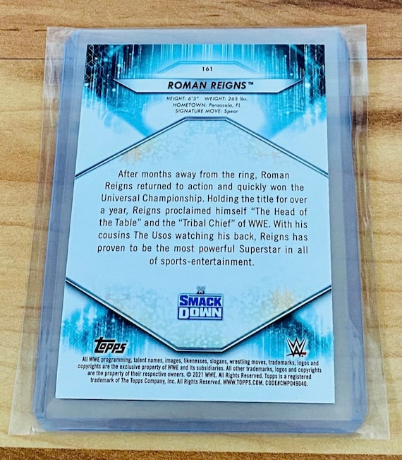 Roman Reigns Foil Rainbow 2021 Topps WWE #161 Wrestling Card